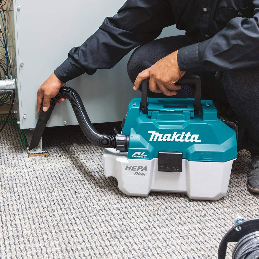 Makita DVC750LZ 18v LXT BL 7.5L L-Class Nass-/Trocken Staubsauger ohne Akku und Ladegerät