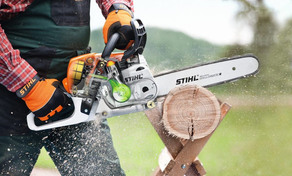 STIHL MS 231 Benzin-Motorsäge | 3/8″ PM3 Schneidgarnitur 35 cm