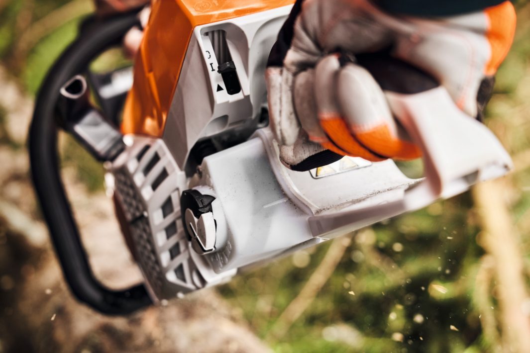 STIHL MS 400 C-M Benzin-Motorsäge | 3/8″ RS Schneidgarnitur 40 cm