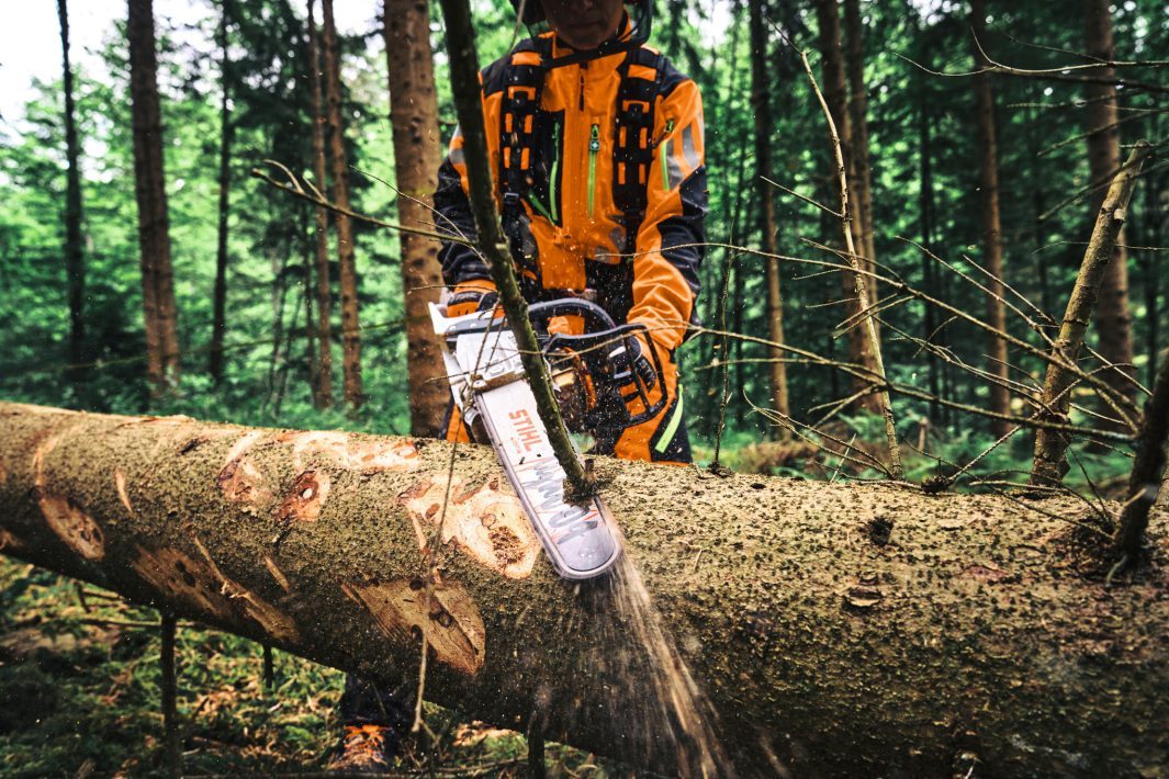 STIHL MS 300 C-M Benzin-Motorsäge | .325″ RS Pro Schneidgarnitur 35 cm